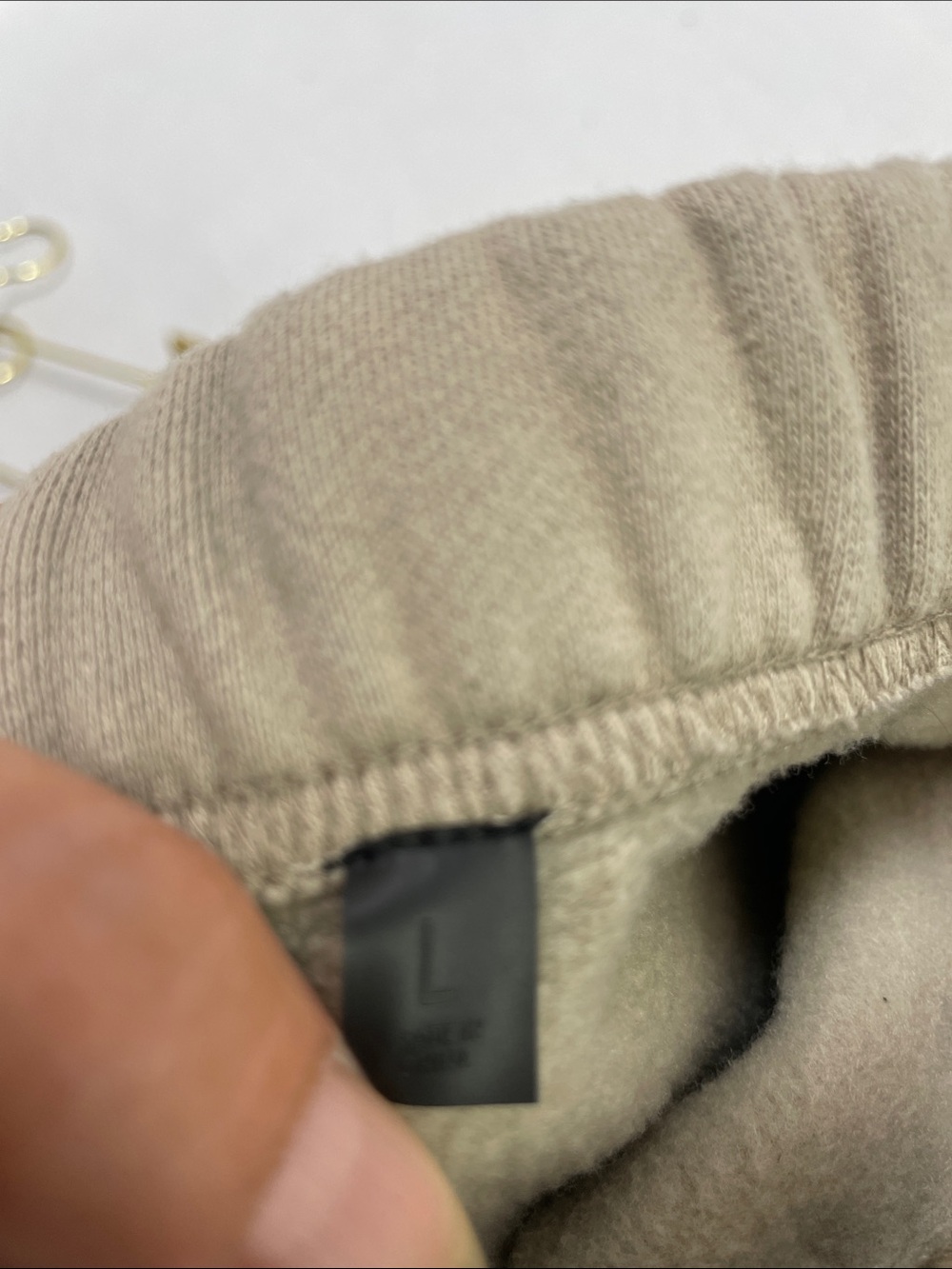 Essentials Fear of God Classic Sweatshort - Picture 5 of 6